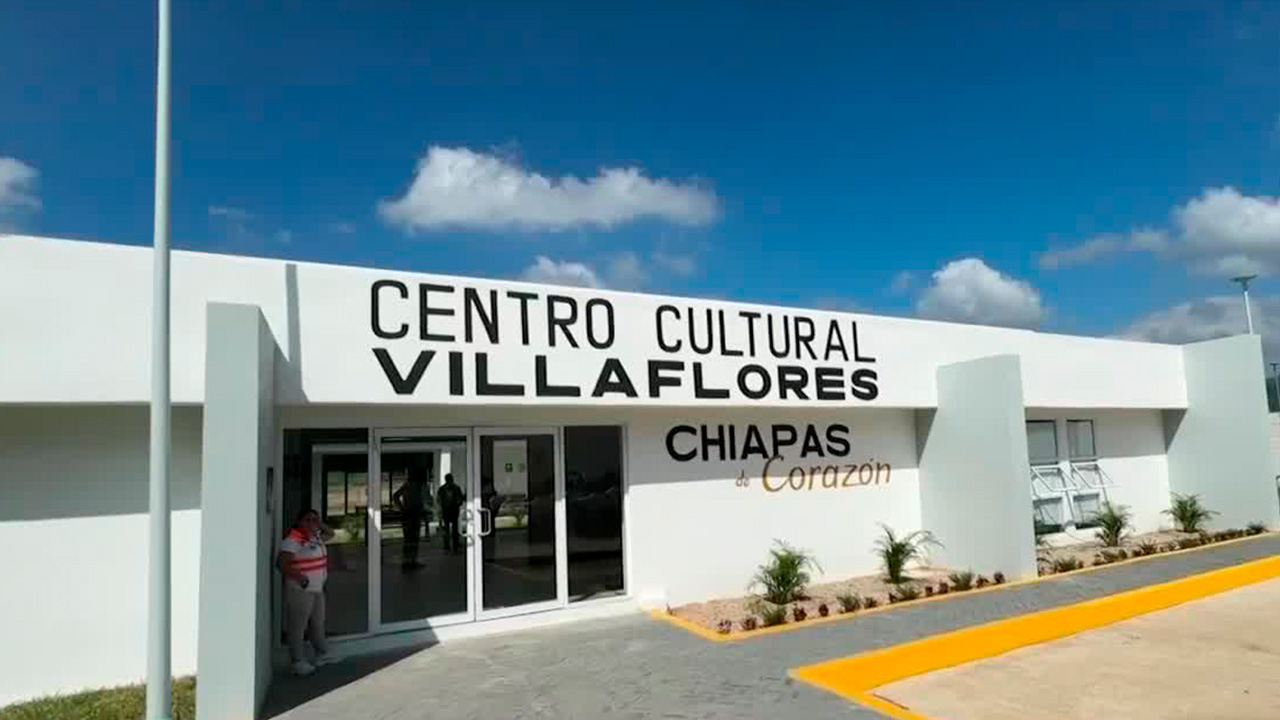 Gobernador Rutilio Escandón inaugura el Centro Cultural de Villaflores