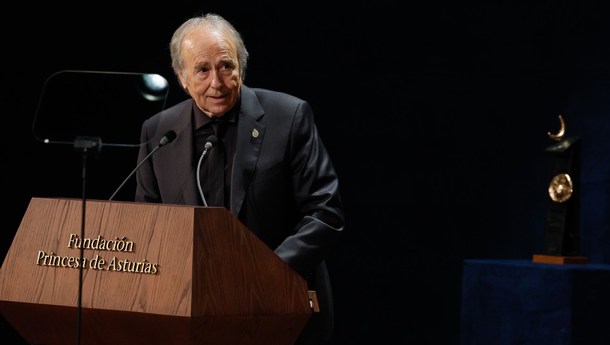 Joan Manuel Serrat recibe premio Princesa de Asturias de las Artes con discurso emotivo