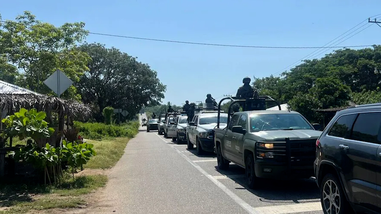 Mantienen operativo de seguridad en Técpan de Galeana tras incursión de grupo criminal