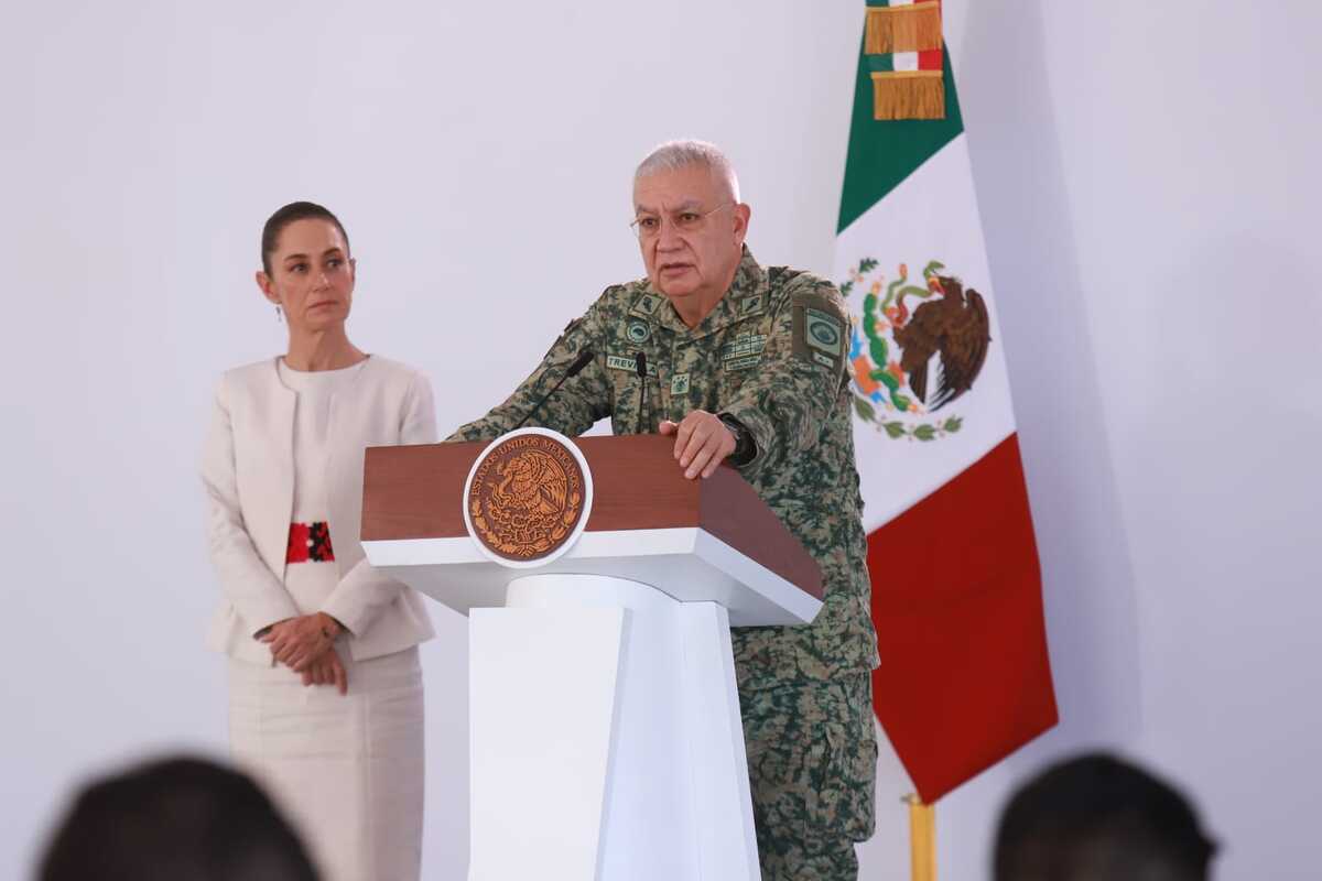 Titular de la Secretaría de la Defensa Nacional, Ricardo Trevilla en La Mañanera | Juan Carlos Bautista