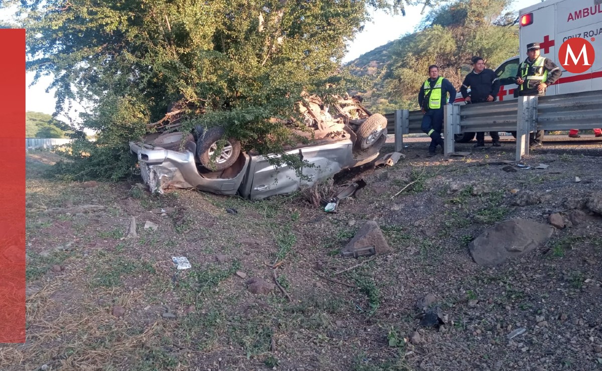 Joven muere en aparatoso accidente en autopista a Colima (Raúl Aguilar Lares)