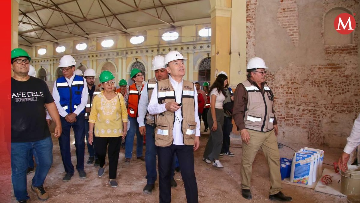 Alfonso Durazo supervisa avance  de obra en el mercado municipal | Foto: especial