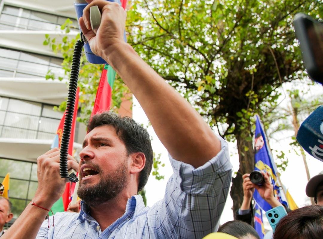 Jan Topic, participará por segunda ocasión en las elecciones de Ecuador.