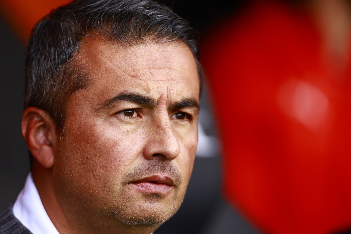 Arturo Ortega, director técnico interino de Chivas (Mexsports)