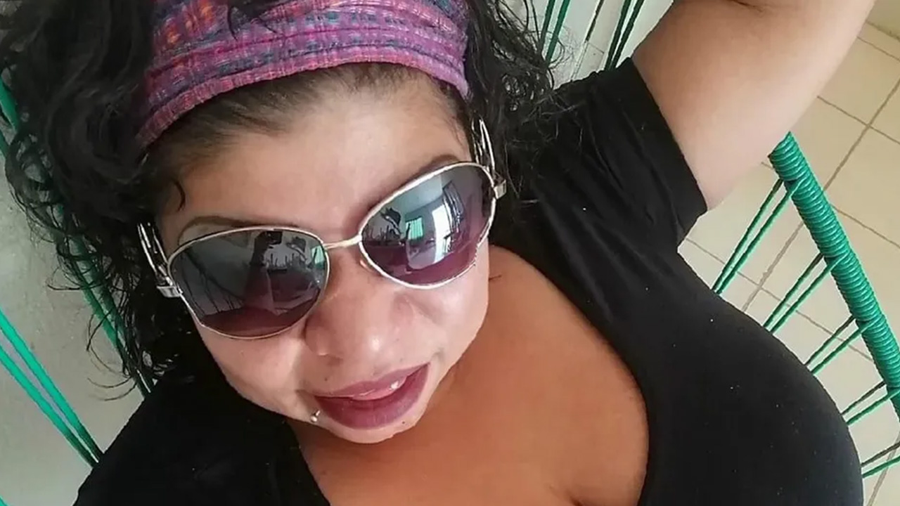 Asesinan a la reportera 'Paty Bunbury' dentro de su negocio de comida en Colima