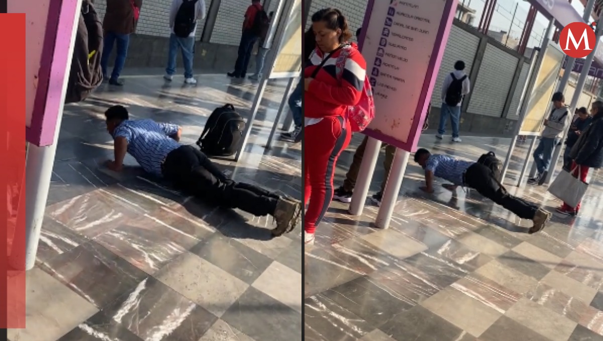 Hombre hace ejercicio en el metro de la CdMx
