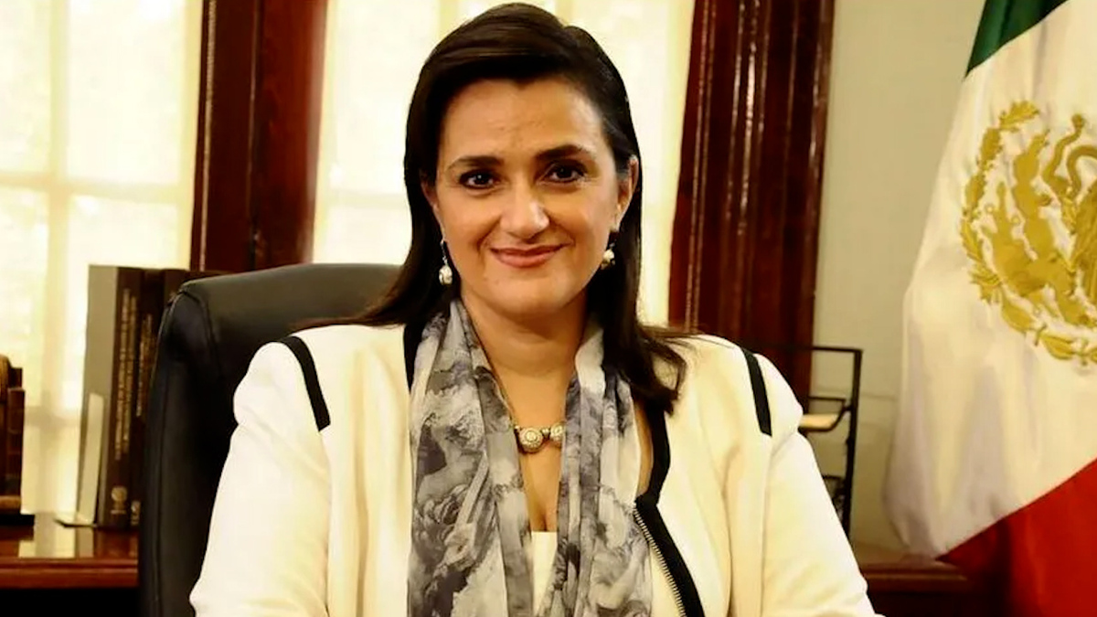 Ministra Margarita Ríos Farjat renuncia al cargo y a su haber de retiro