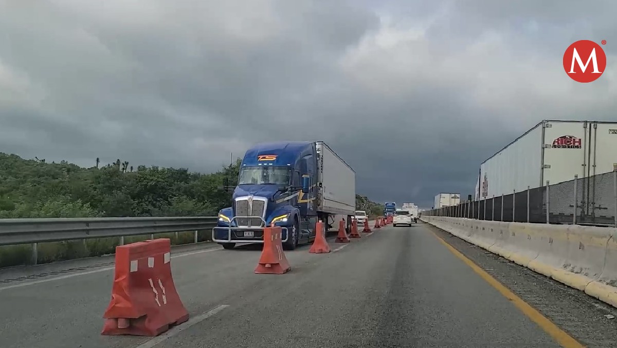 Carretera Nuevo Laredo-Monterrey