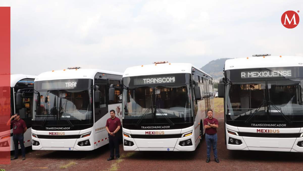 El gobierno del Estado de México hizo entrega de 15 autobuses eléctricos para la línea 2 del Mexibús. Especial