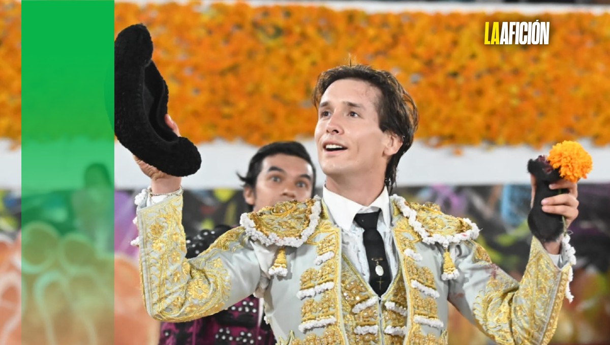 Arturo Gilio se llevo las ovaciones en la Corrida Nocturna de Calaveras de Lerdo (Roberto Amaya)