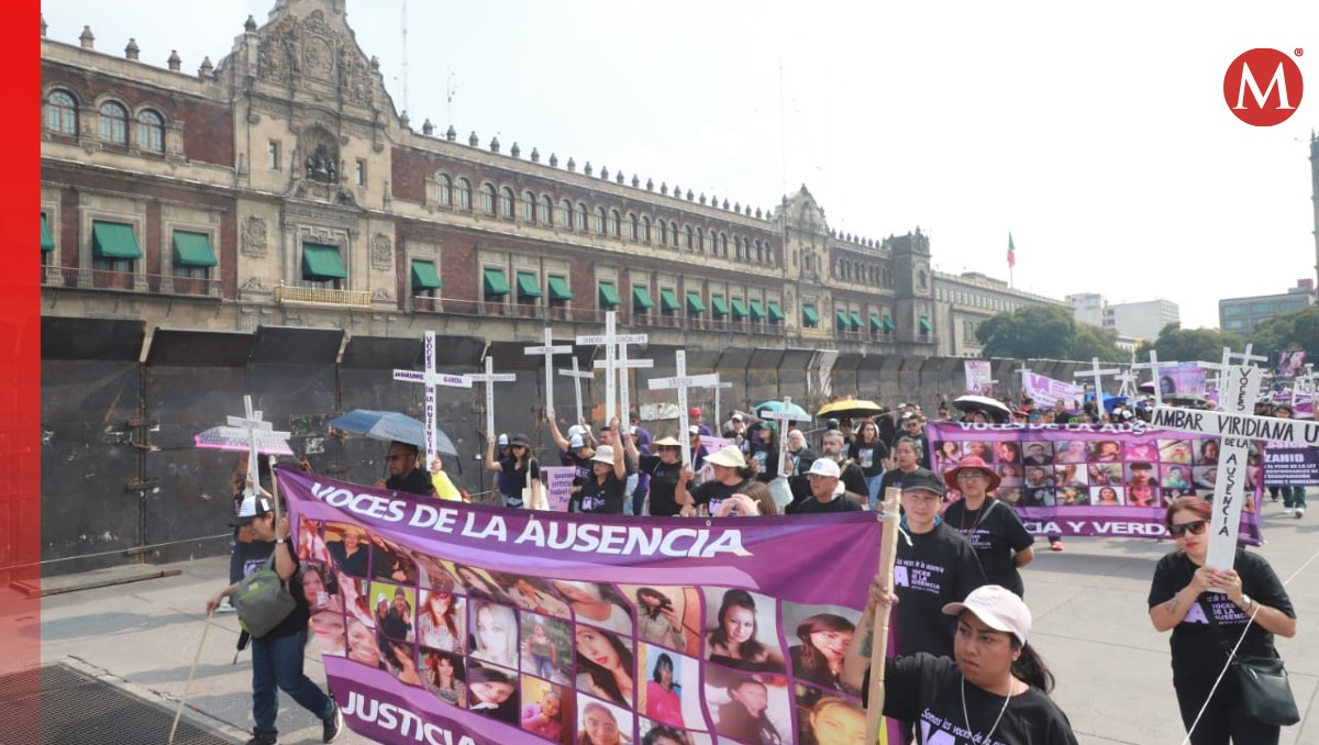 Protesta por feminicidios en el Zócalo de la Ciudad de México | Foto: Javier Ríos
