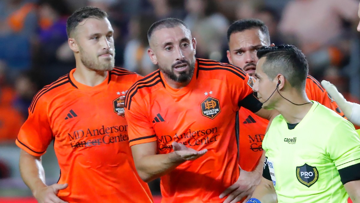 Héctor Herrera no seguirá con Houston Dynamo y se vuelve agente libre (AP)