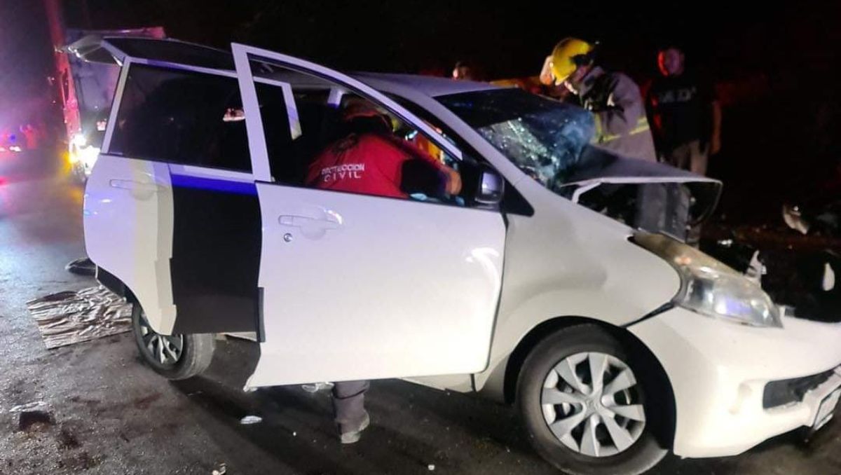 El conductor resultó lesionado y fue trasladado a un hospital. Especial