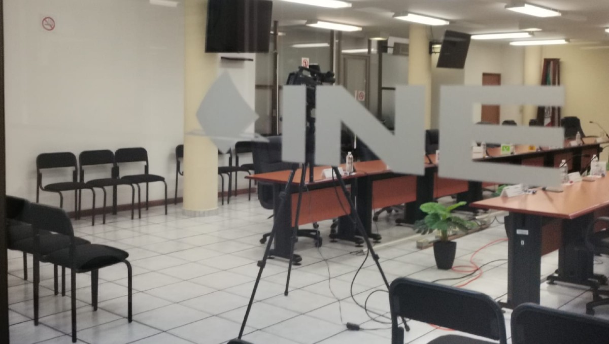 Denuncian robo de credenciales de elector al INE en Morelia, Michoacán | Especial