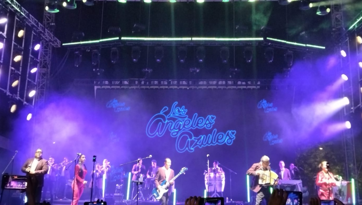 Ibero Puebla celebra 40 años con Los Ángeles Azules y Paty Cantú | Verónica López