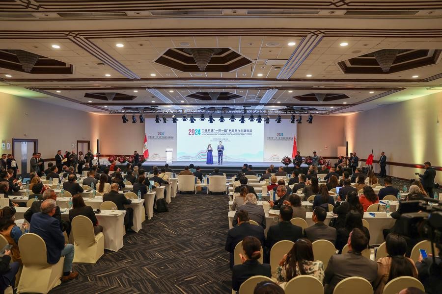 Reunión Anual sobre Cooperación Práctica en el marco de la Iniciativa de la Franja y la Ruta, entre Perú y China, en Lima, Perú. (Xinhua/Li Muzi)