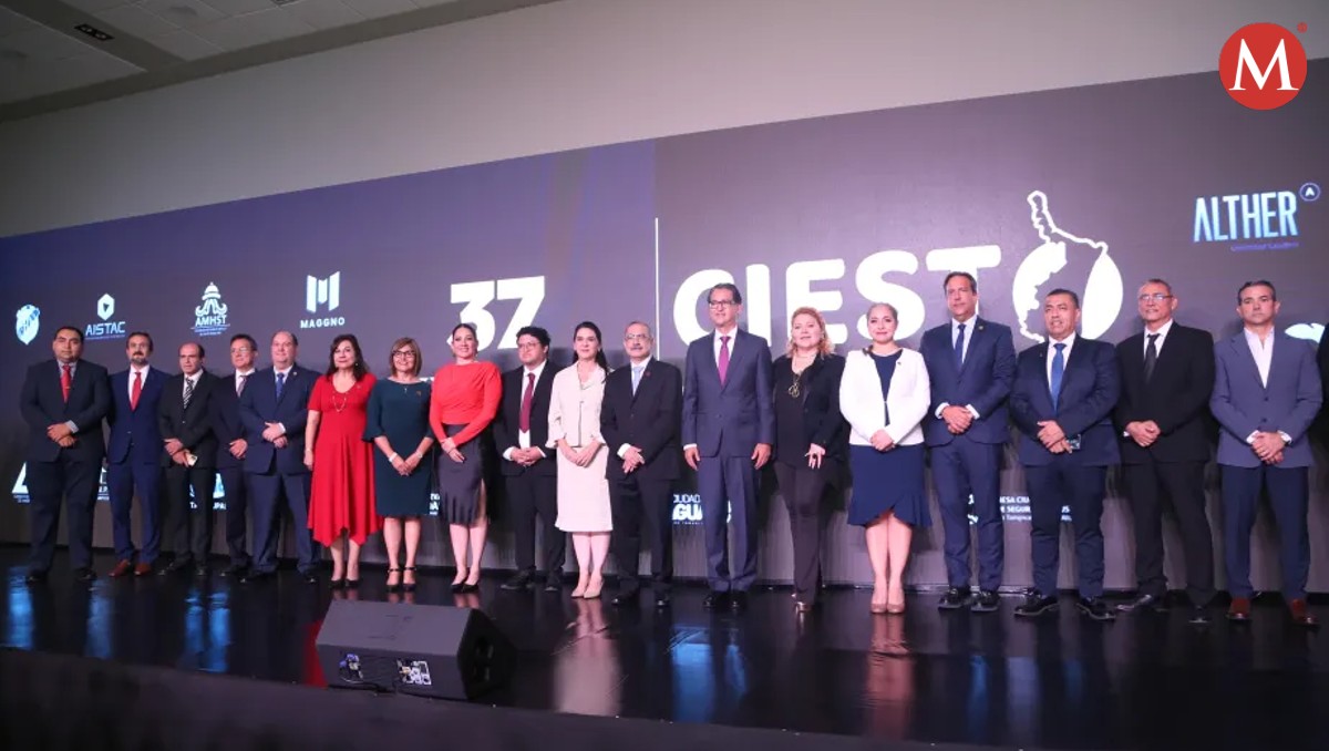 Directivos de cámaras y asociaciones acudieron al evento. (Yazmín Sánchez)