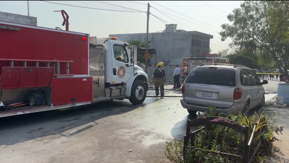 Incendio en colonia 'Las Fuentes' sector 4 de Reynosa. (Carolina Garza)