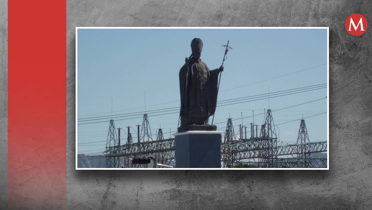 Estatua del Papa Juan Pablo II en Torreón. l Especial