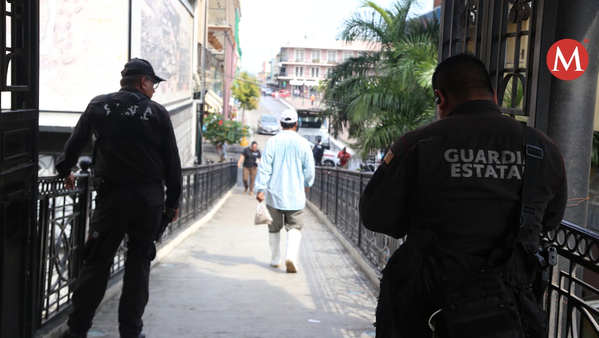 Guardia Estatal vigila mercados de Tampico. (Yazmín Sánchez)