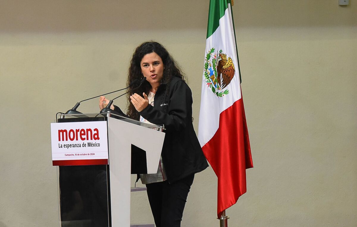 Luisa Alcalde en asamblea informática con militantes y simpatizantes del partido. | Cuartoscuro