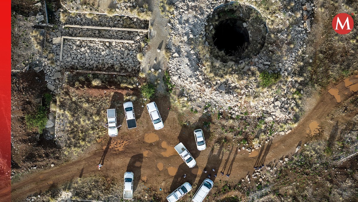 Mina en desuso en Stilfontein, Sudáfrica, donde se estima que hay cerca de 4 mil mineros encerrados | AP
