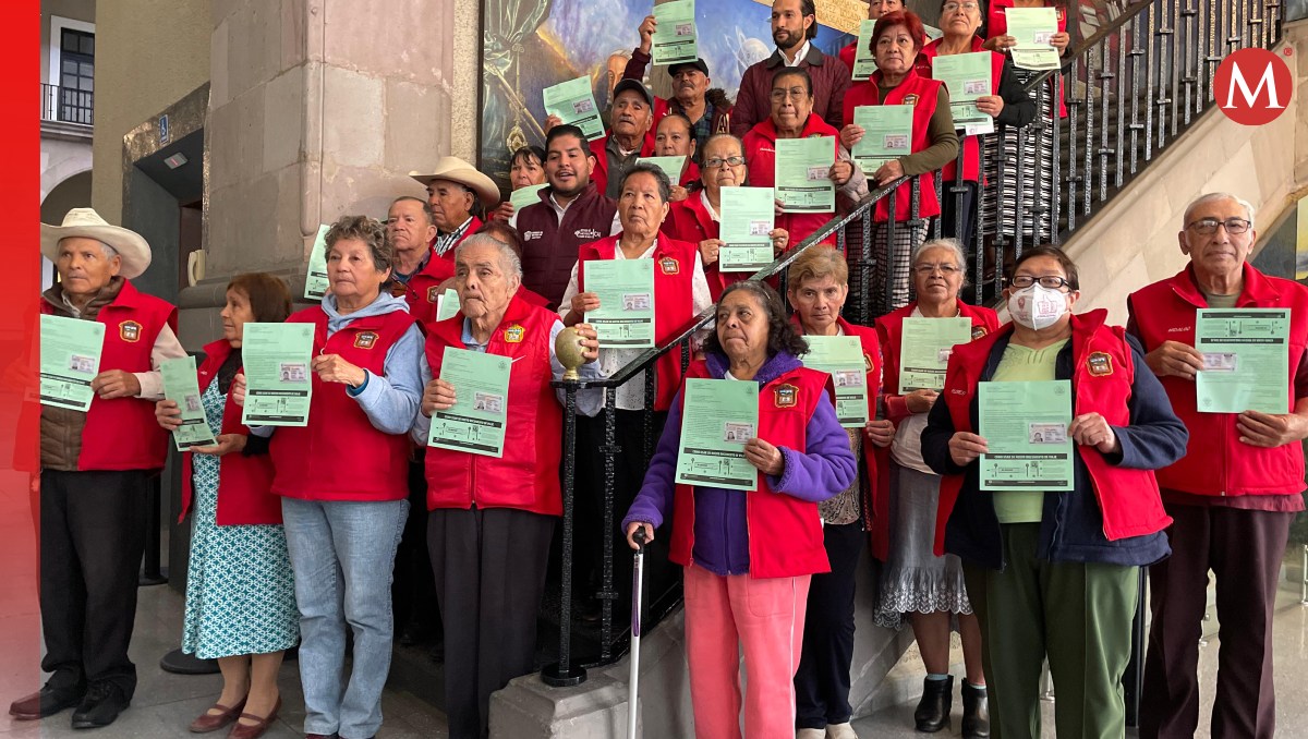 Este 16 de noviembre viajarán los beneficiados con visas del programa “Esperanza Mexiquense Uniendo Familias”. Foto: (Especial