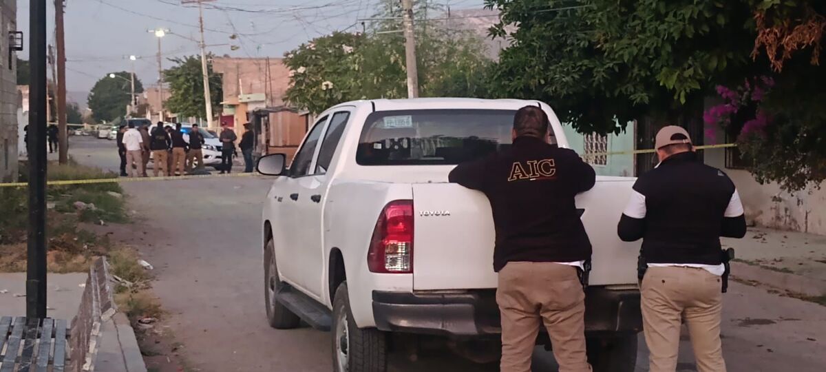 Se trata de un joven cerca de los 25 años, con un tatuaje en la frente con las iniciales ACME.| Archivo