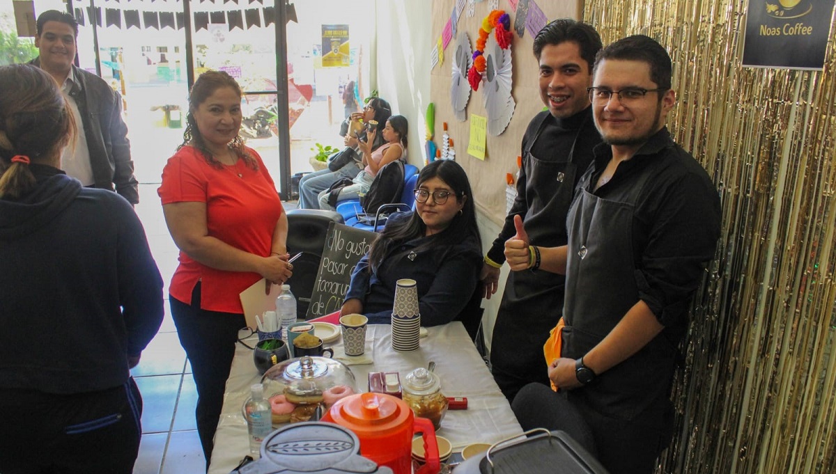 Los jóvenes presentaron sus proyectos y negocios en esta oportunidad. (cortesía)