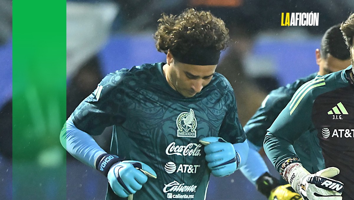 'Memo' Ochoa le 'regala' el primer gol a Honduras (Imago 7)