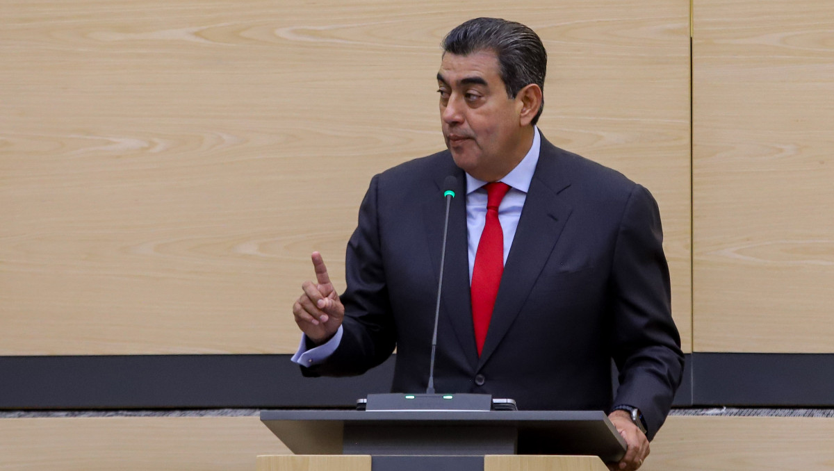 Sergio Salomón Céspedes, gobernador de Puebla | Agencia Es Imagen