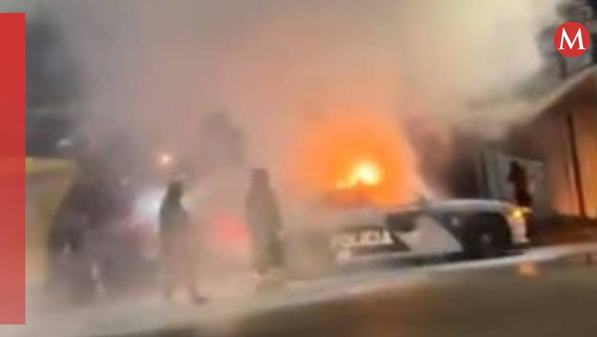 Una patrulla fue incendiada durante la detención (Especial)