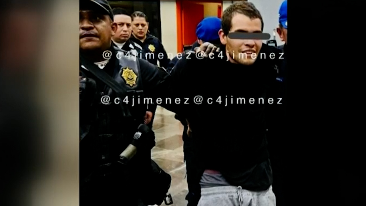 Testigo narra cómo sujeto apuñaló a 4 personas en Metro Tacubaya de CdMx