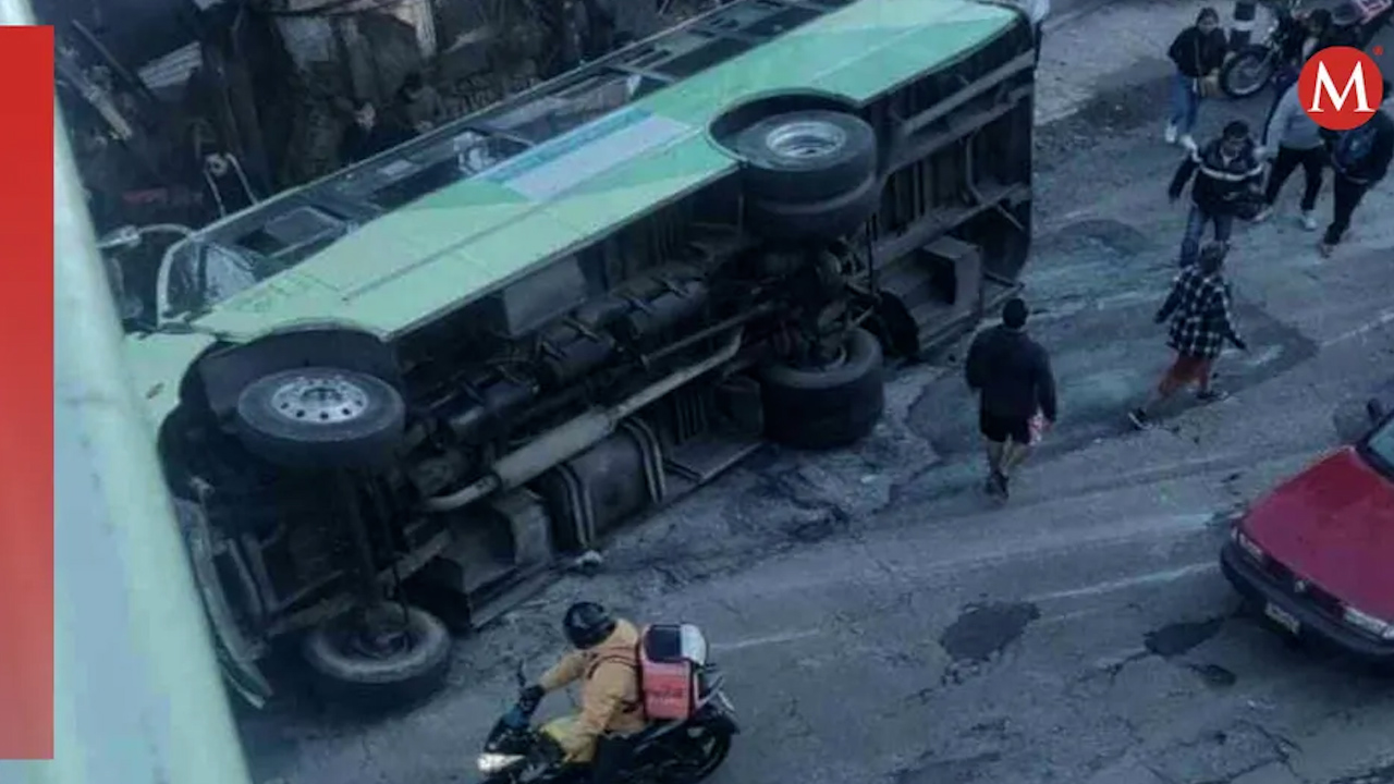 Vuelca camión de pasajeros en la México-Cuernavaca en Tlalpan, deja más de 30 heridos