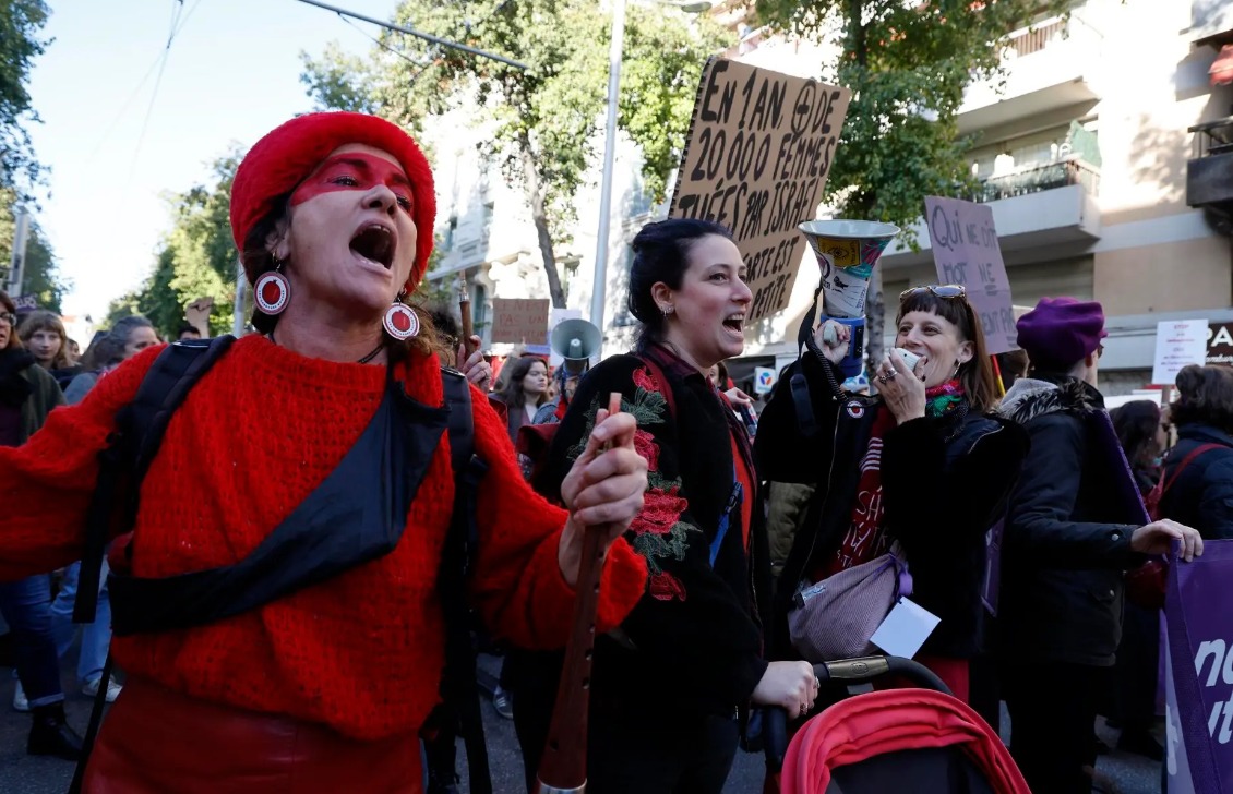 Protesta en Francia para nueva ley contra la violencia machista. (Foto: EFE)