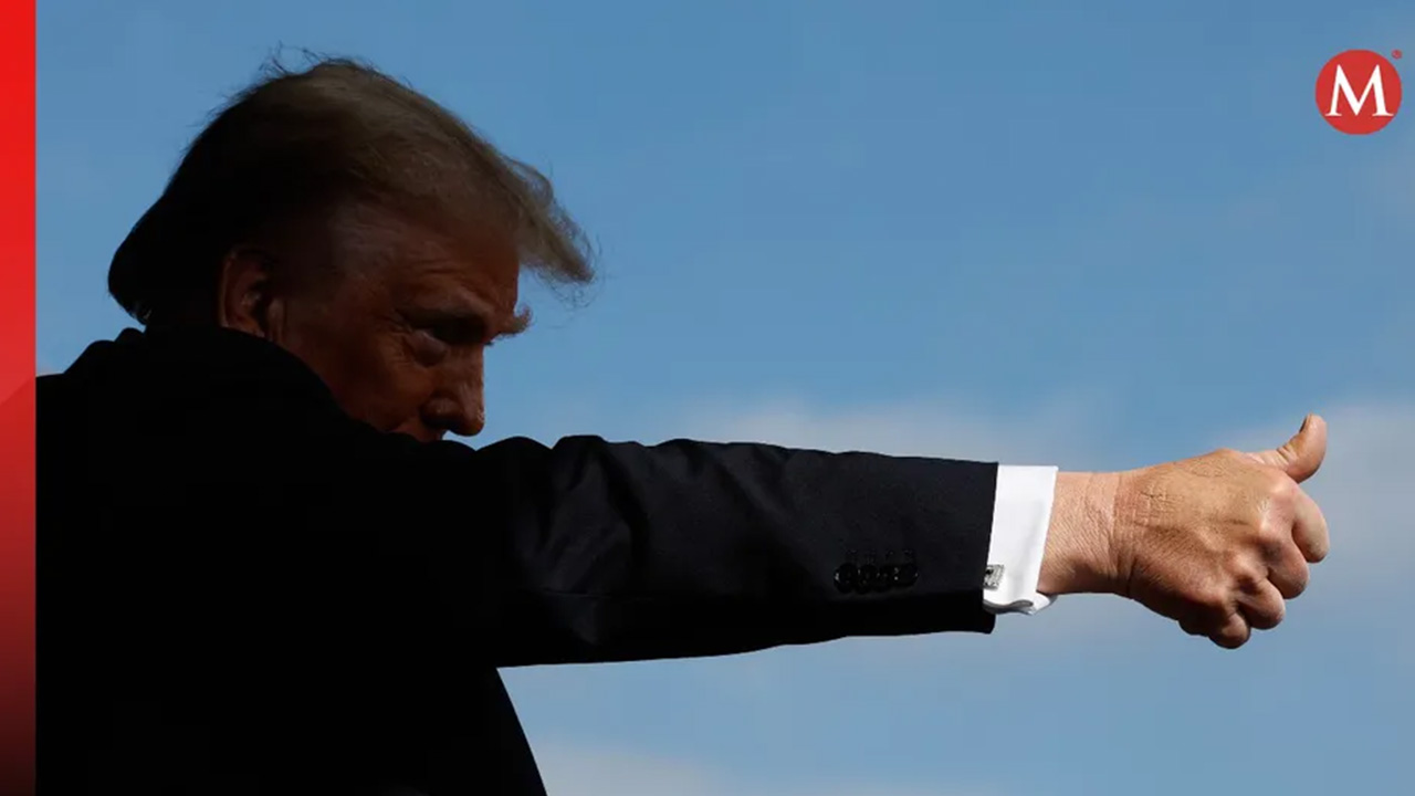 Donald Trump celebra desestimación de casos penales en su contra