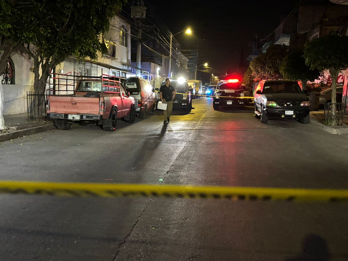 Asesinan a balazos a hombre al interior de su vehículo en Guadalajara ...