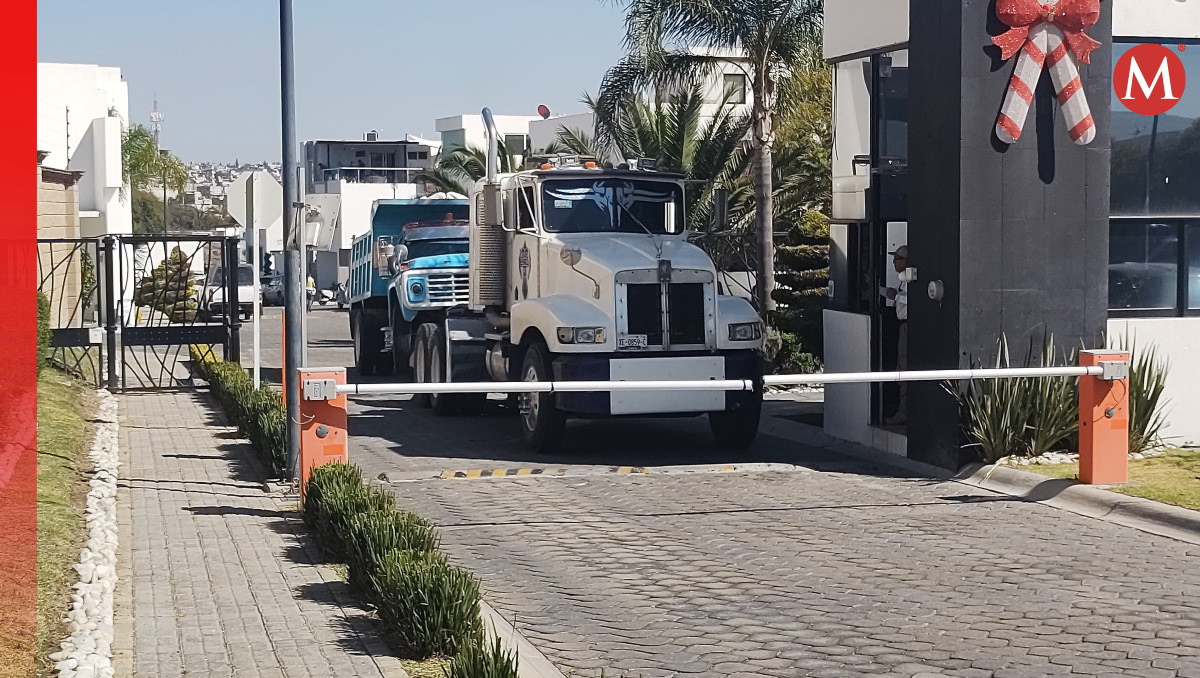 Hombre muere tras ser atropellado en Lomas de Angelópolis, Puebla | Jesús Zavala