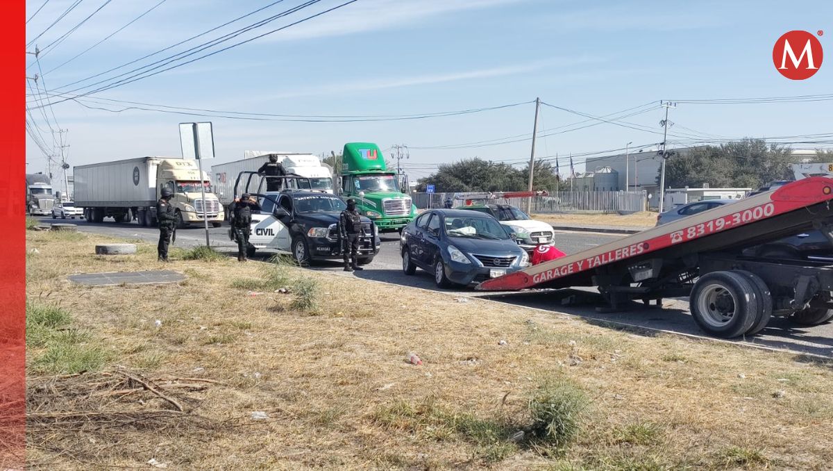 En el lugar fue interceptado un vehículo Nissan Versa de color gris | Agustín Martínez