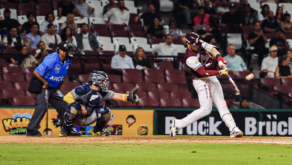 Tomateros gana la serie a Sultanes y los manda al fondo del standing (X @clubtomateros)
