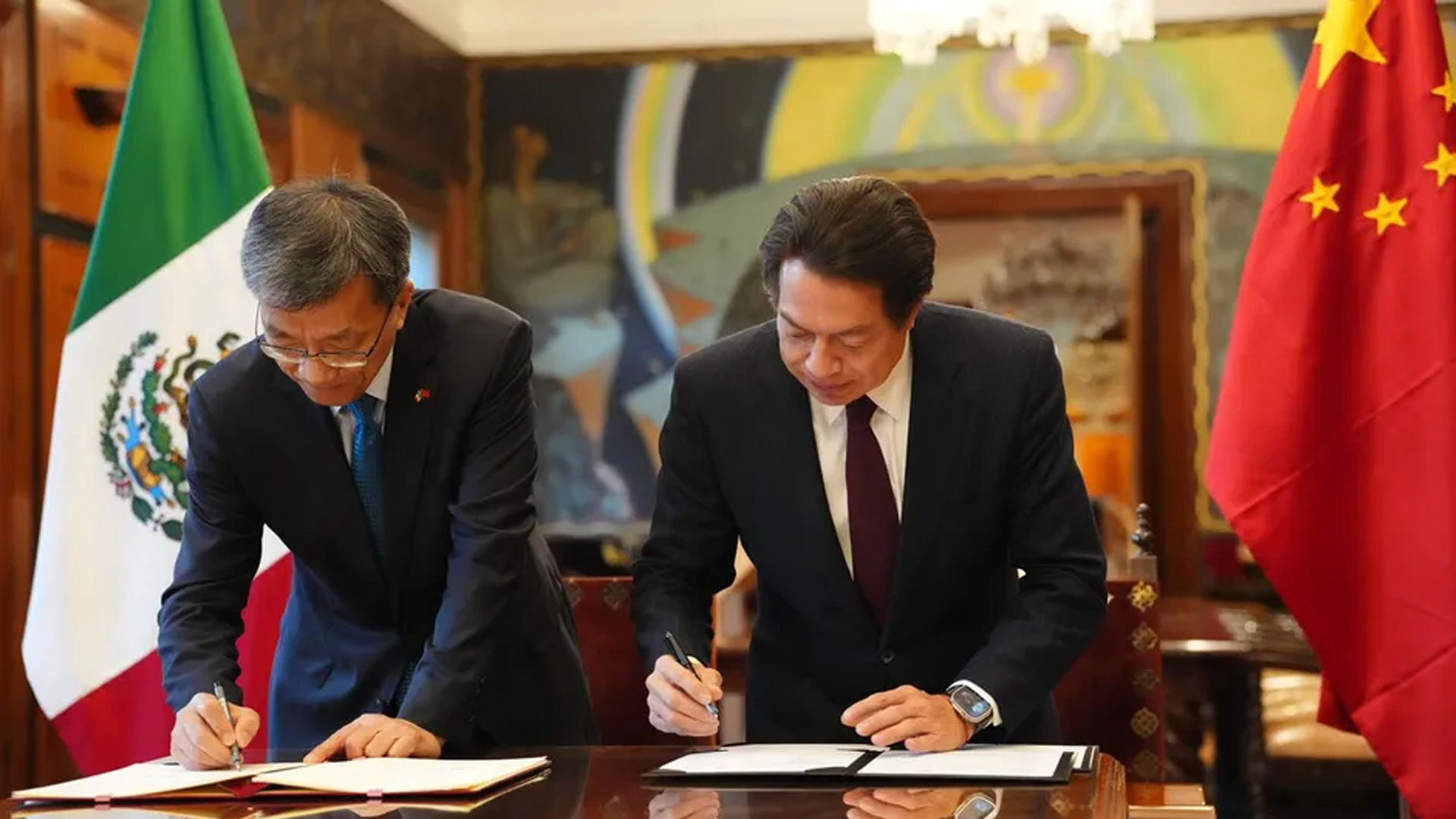 México y China firman acuerdo para la cooperación en materia educativa