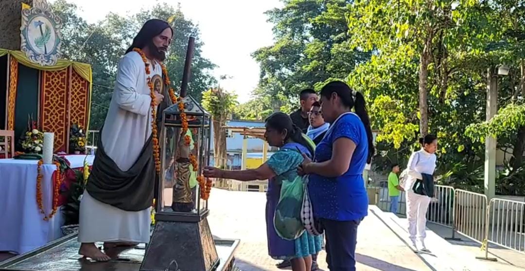 Las reliquias de San Judas Tadeo llegaron a Huejutla. (Wendy Salazar)!