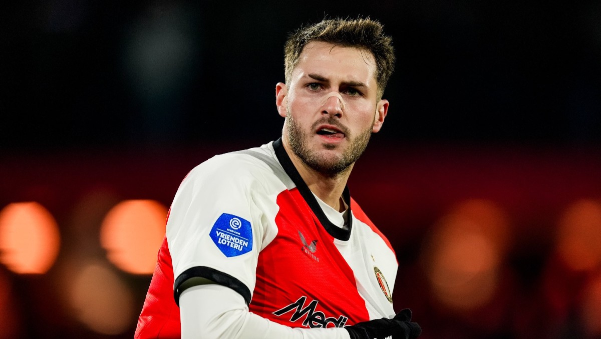 Santi Giménez anota de tijera en empate de Feyenoord y Fortuna Sittard (X @Feyenoord)
