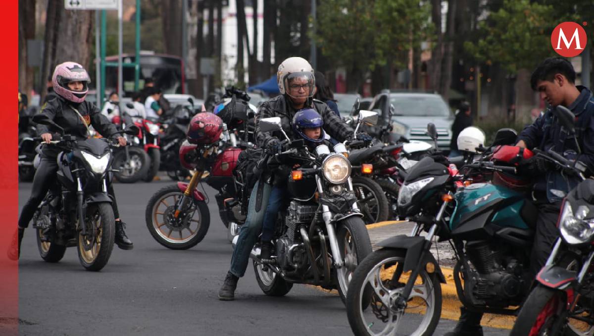 En Edomex, tienen hasta el 31 de diciembre para cumplir con el trámite de reemplacamiento. Foto: (Tania Contreras)