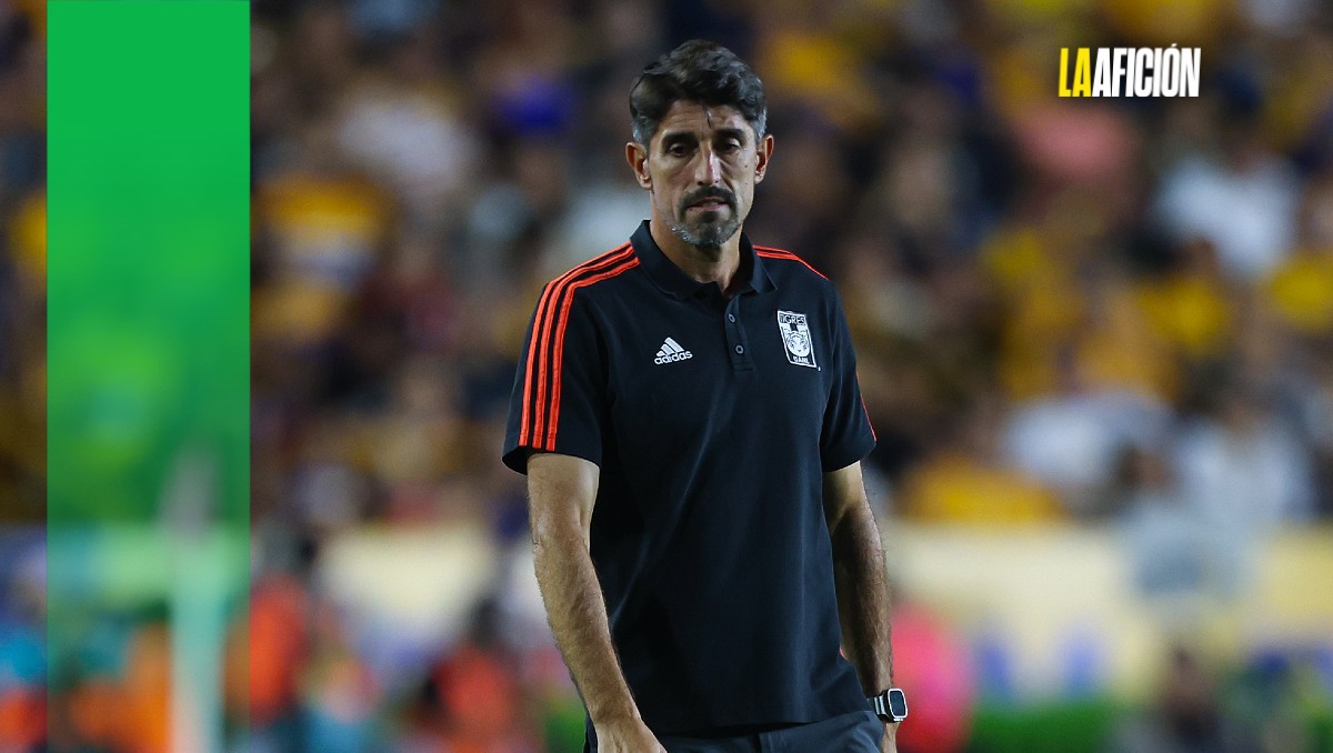 Veljko Paunovic es abucheado por la afición de Tigres tras la eliminación ante San Luis (Imago7)