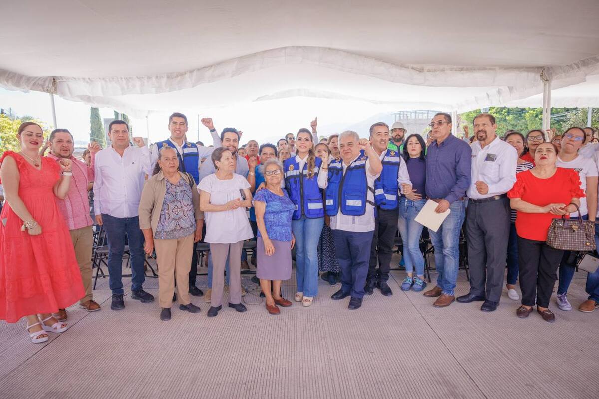 La gobernadora cortó el listón inaugural de la obra