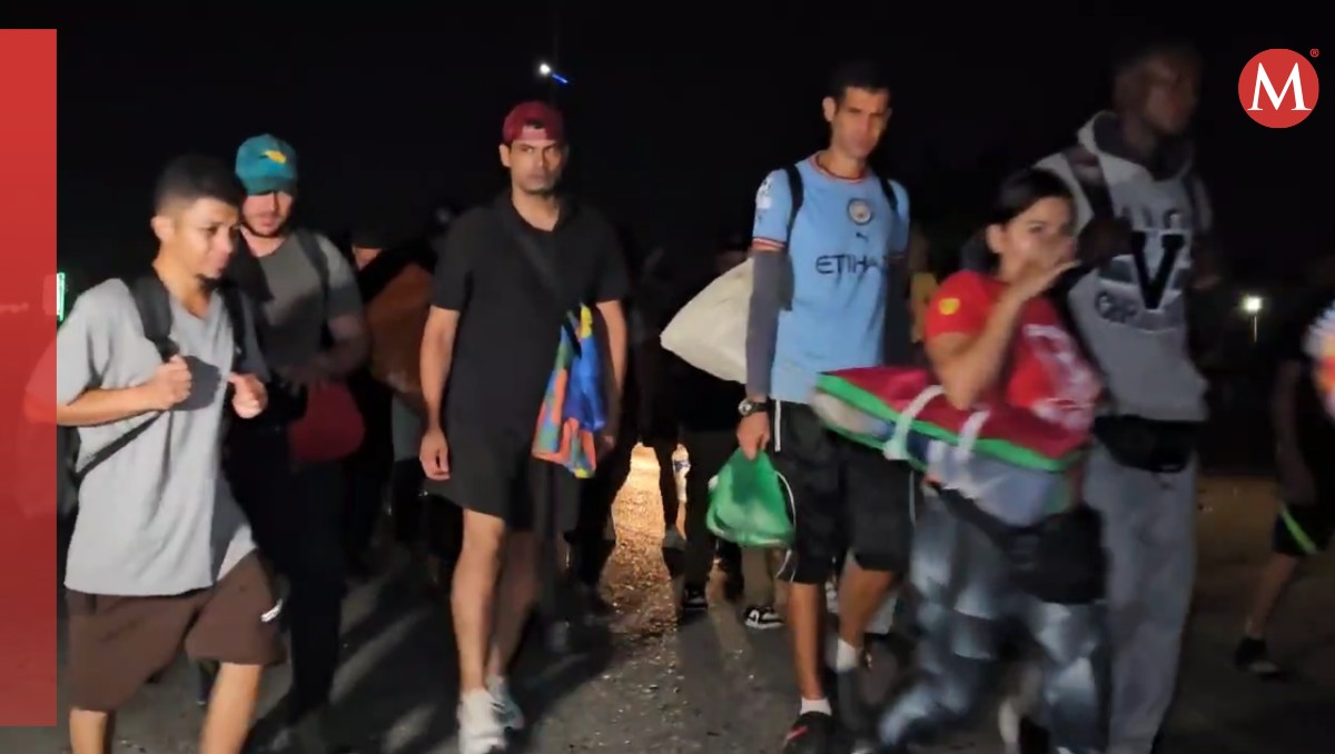 Muchos migrantes sufren deshidratación por su travesía. | Jhonatan González