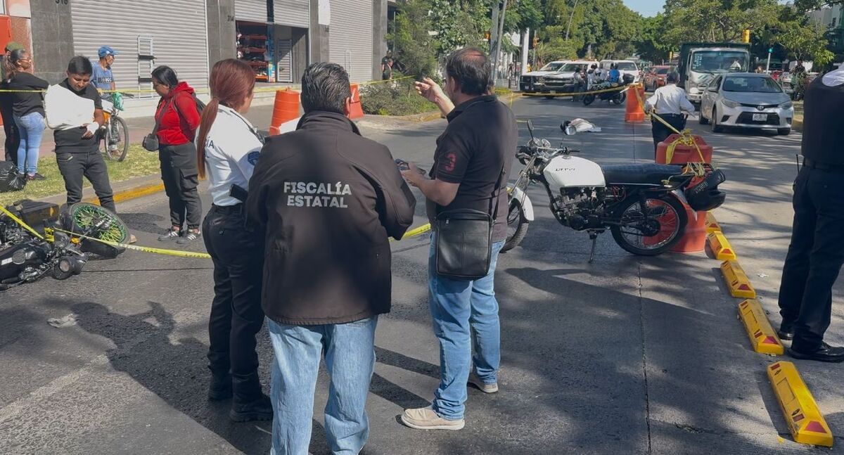 El accidente ocurrió sobre la Calzada Independencia. (Pablo Núñez)