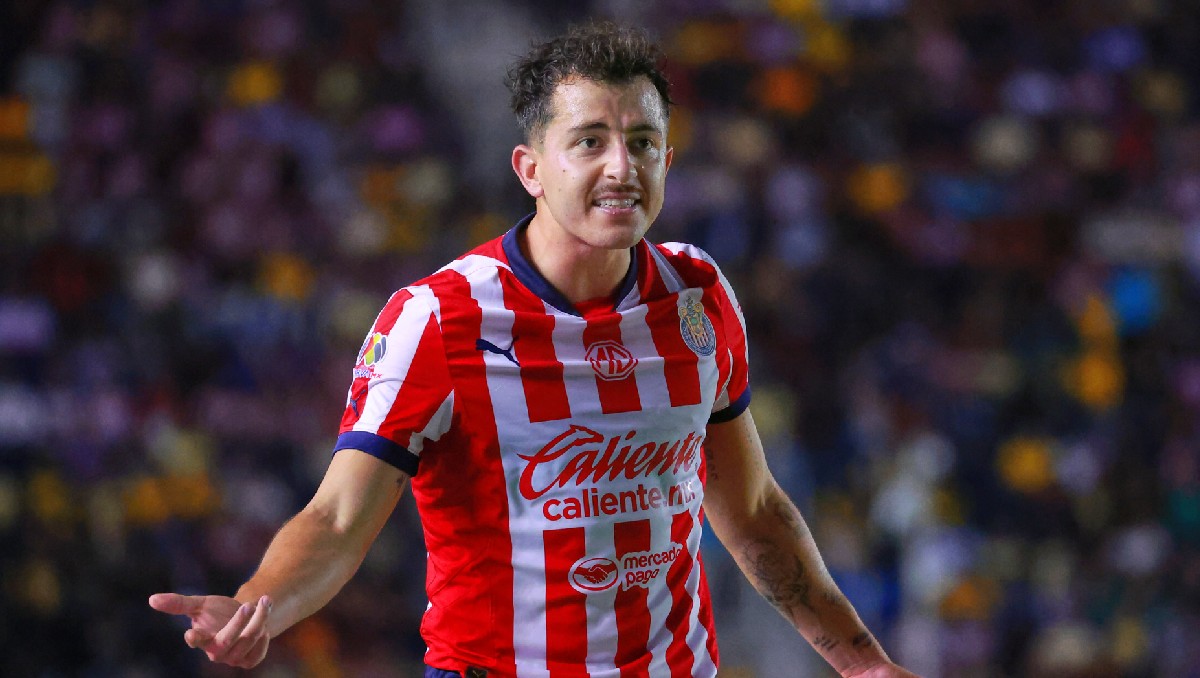 Alan Mozo es operado previo a pretemporada de Chivas de cara al Clausura 2025 (Imago7)