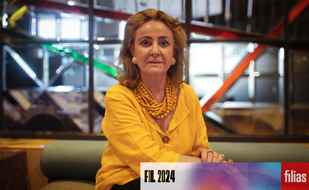 Carmen López-Portillo recibió el Homenaje al Bibliófilo José Luis Martínez. (Foto: Ángel Soto)